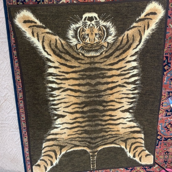 Vintage Biederlack Tiger Reversible Cuddle Wrap Blanket Throw Big Cat